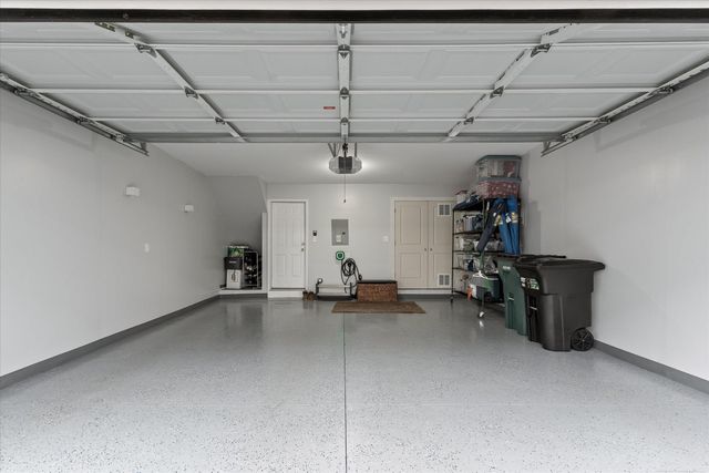 2908 Zana Drive, Troy, MI 48085