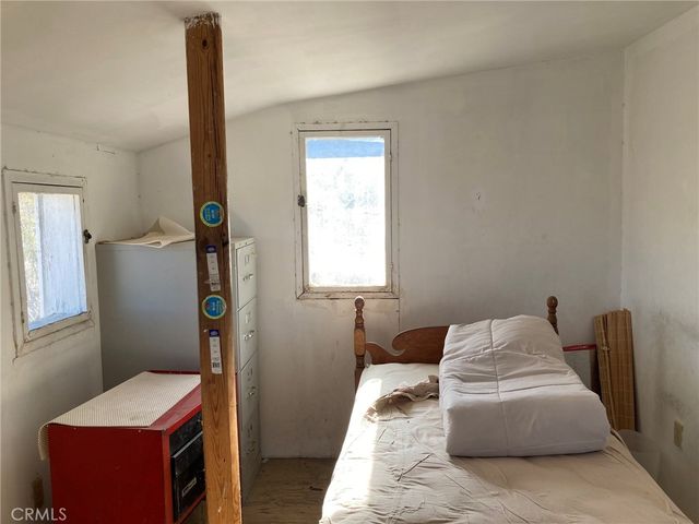 49700 Center Drive, Newberry Springs, CA 92365