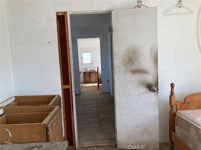 49700 Center Drive, Newberry Springs, CA 92365