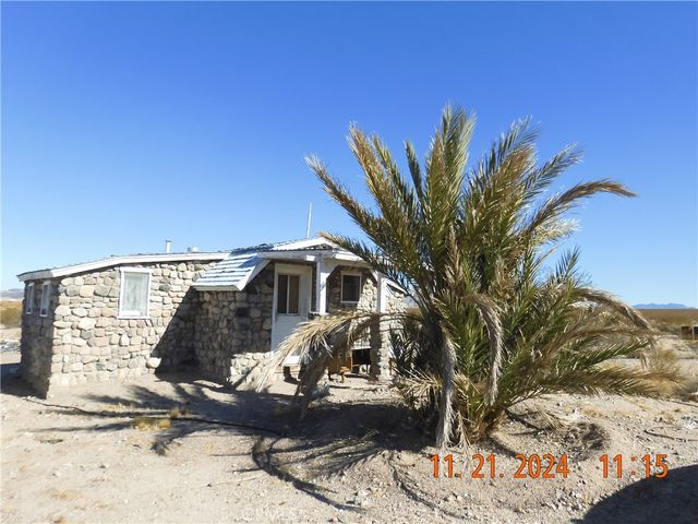 49700 Center Drive, Newberry Springs, CA 92365