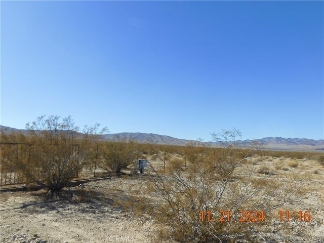 49700 Center Drive, Newberry Springs, CA 92365
