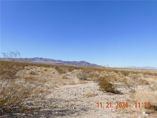 49700 Center Drive, Newberry Springs, CA 92365