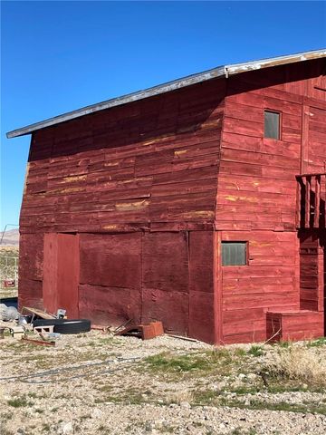 49700 Center Drive, Newberry Springs, CA 92365
