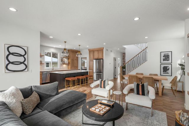 6225 W 37th Street, Saint Louis Park, MN 55416