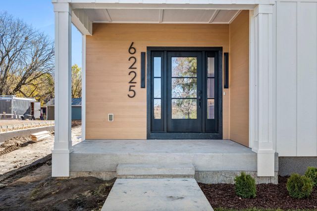 6225 W 37th Street, Saint Louis Park, MN 55416