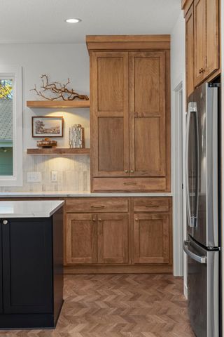 6225 W 37th Street, Saint Louis Park, MN 55416