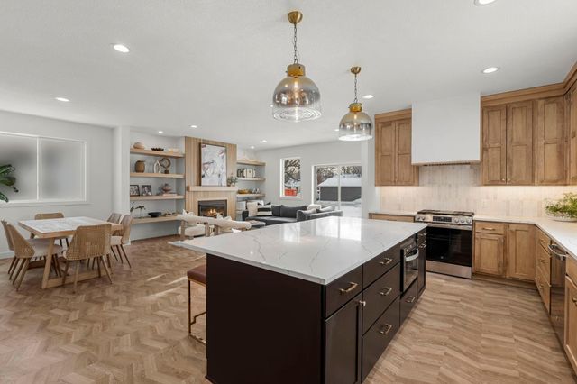 6225 W 37th Street, Saint Louis Park, MN 55416