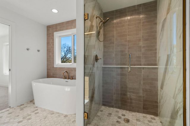 6225 W 37th Street, Saint Louis Park, MN 55416