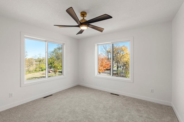 6225 W 37th Street, Saint Louis Park, MN 55416