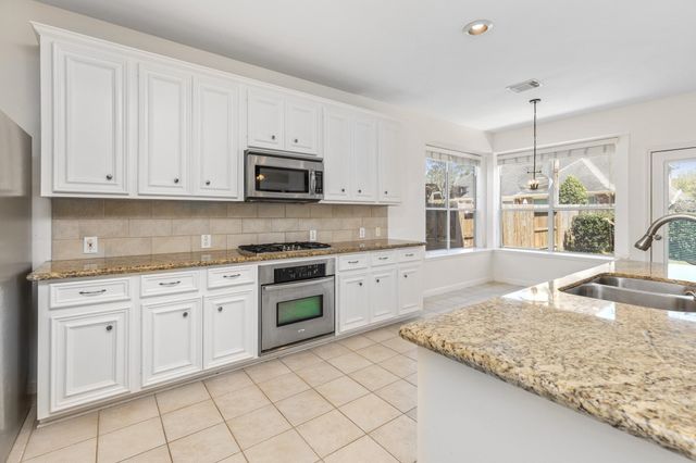 14738 Raven Hollow Lane, Humble, TX 77396