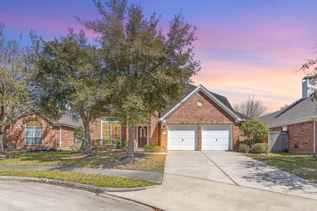 14738 Raven Hollow Lane, Humble, TX 77396