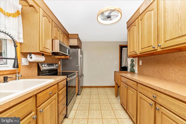 18617 BURNSIDE BRIDGE RD, Sharpsburg, MD 21782