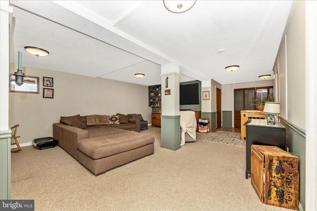 18617 BURNSIDE BRIDGE RD, Sharpsburg, MD 21782