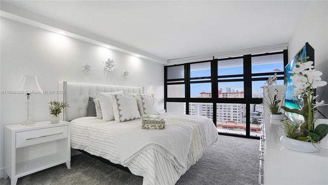 2017 S Ocean Dr 1510, Hallandale Beach, FL 33009