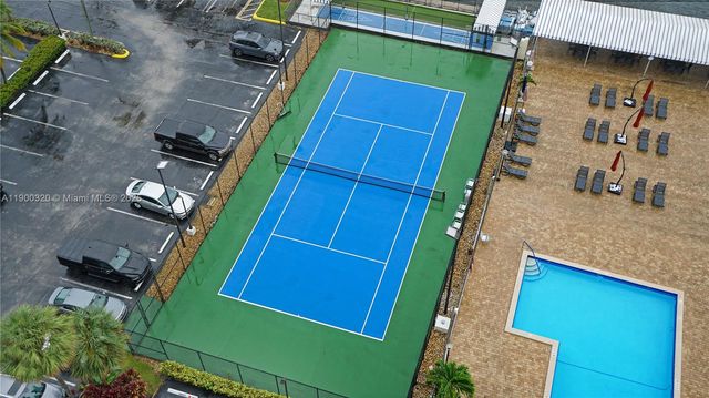 2017 S Ocean Dr 1510, Hallandale Beach, FL 33009