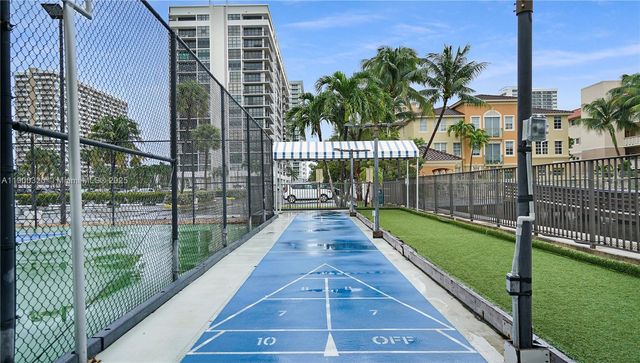 2017 S Ocean Dr 1510, Hallandale Beach, FL 33009