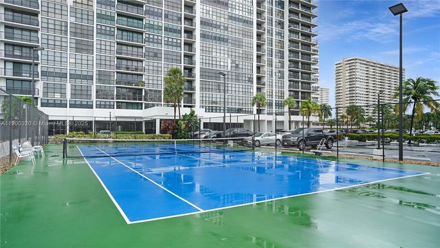 2017 S Ocean Dr 1510, Hallandale Beach, FL 33009