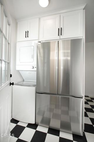 1818 Silver Lake Boulevard, Los Angeles, CA 90026