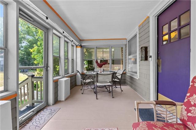 4218 Greenwood Place, Kansas City, MO 64111