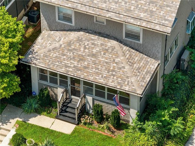 4218 Greenwood Place, Kansas City, MO 64111