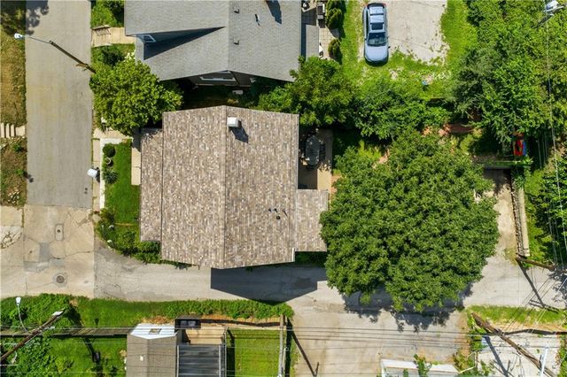 4218 Greenwood Place, Kansas City, MO 64111