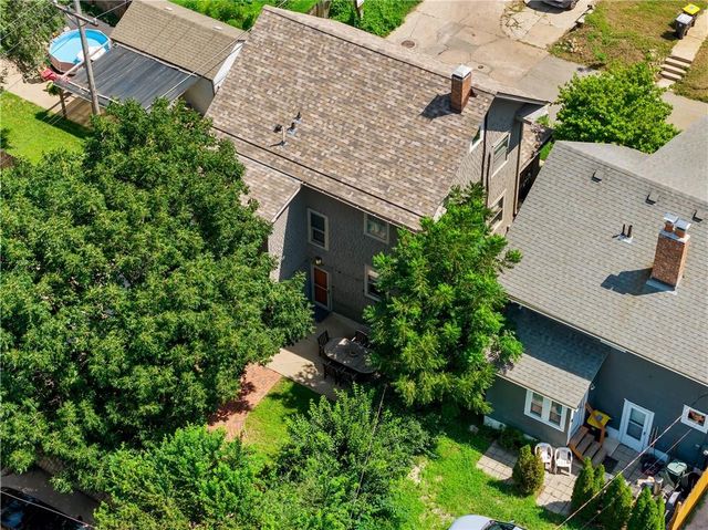 4218 Greenwood Place, Kansas City, MO 64111