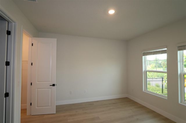 7200 SUTTON LANE, Sarasota, FL 34240