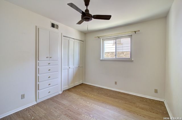 121 Young, Universal City, TX 78148