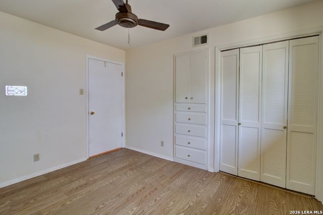 121 Young, Universal City, TX 78148