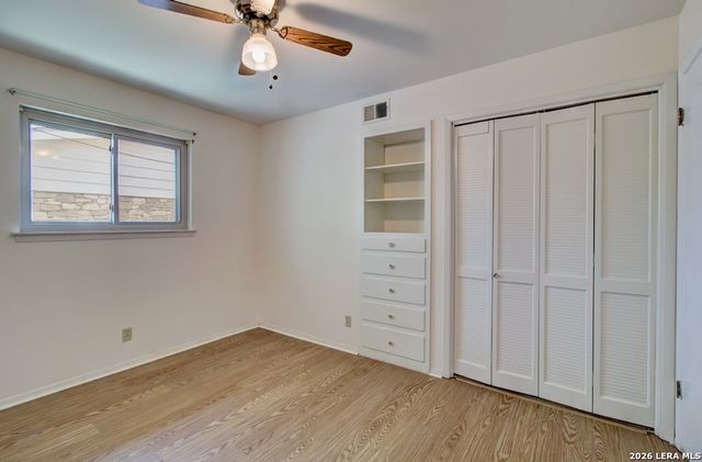 121 Young, Universal City, TX 78148