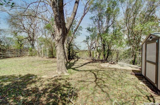 121 Young, Universal City, TX 78148