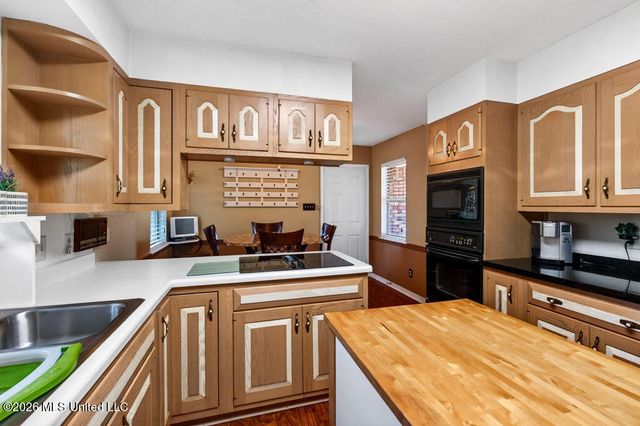 674 Hilo Street, Diamondhead, MS 39525