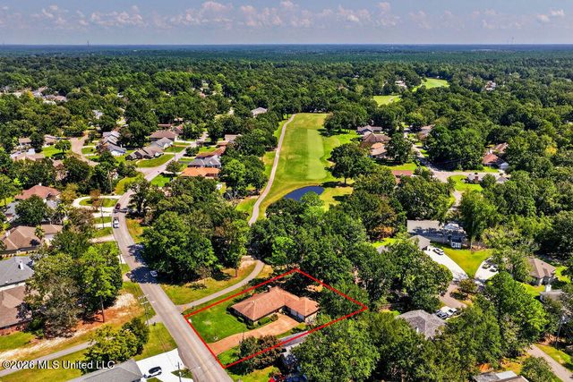 674 Hilo Street, Diamondhead, MS 39525