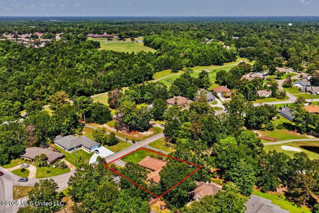 674 Hilo Street, Diamondhead, MS 39525