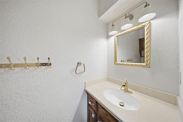 1329 SW 106th Place, Oklahoma City, OK 73170