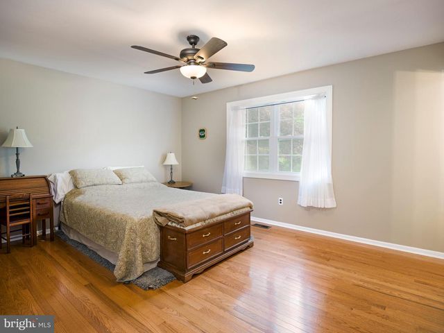 214 LEWISVILLE RD, Lincoln University, PA 19352