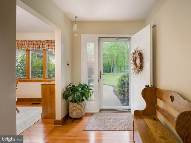214 LEWISVILLE RD, Lincoln University, PA 19352