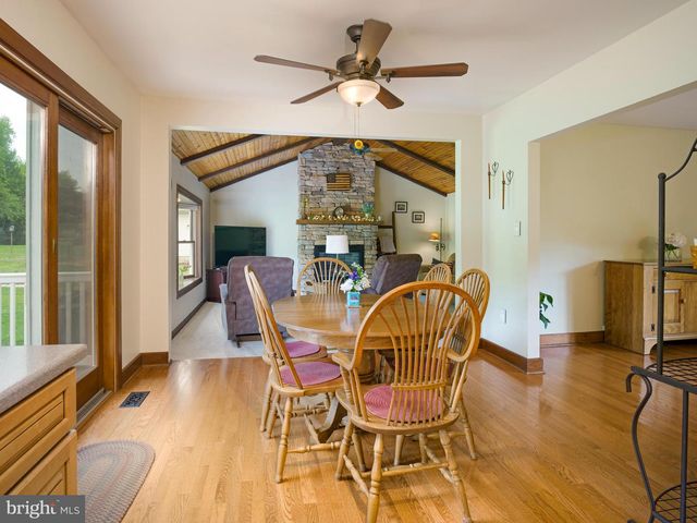214 LEWISVILLE RD, Lincoln University, PA 19352