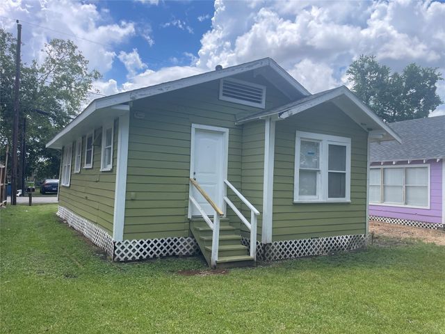 904 Fields Street, Richmond, TX 77469