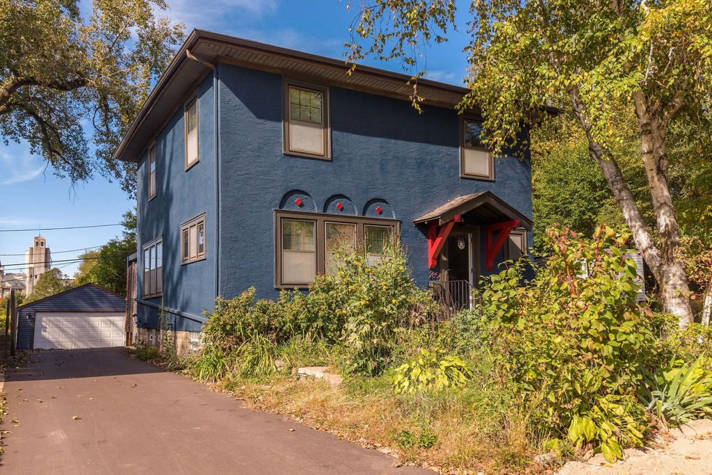 285 Queen Avenue N, Minneapolis, MN 55405 — exterior
