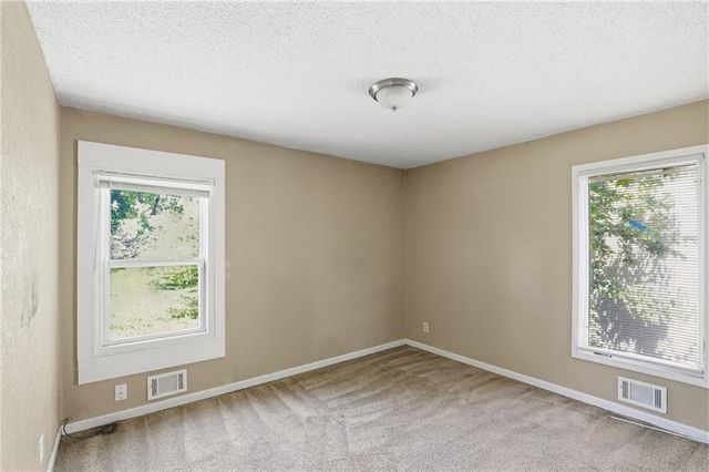 4300 S Liberty Street, Independence, MO 64055