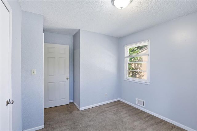 4300 S Liberty Street, Independence, MO 64055