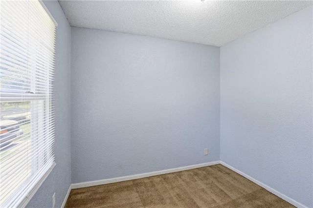 4300 S Liberty Street, Independence, MO 64055