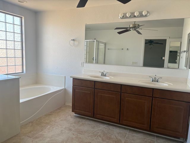 7628 W Spur Drive, Peoria, AZ 85383