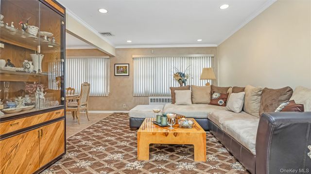 85-19 212th Street, Hollis Hills, NY 11427