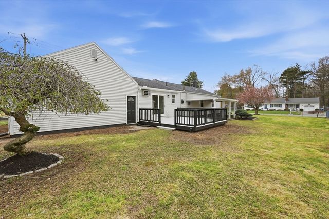 177 Flint St, Springfield, MA 01129