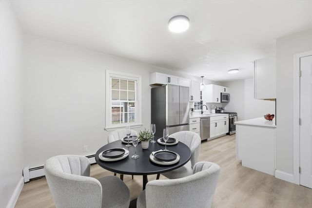 177 Flint St, Springfield, MA 01129