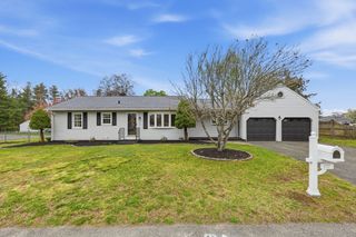 177 Flint St, Springfield, MA 01129