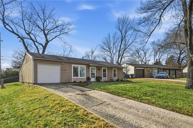 1829 Brook Street, Lawrence, KS 66044