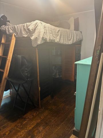 203 N Hickory Street, Monett, MO 65708